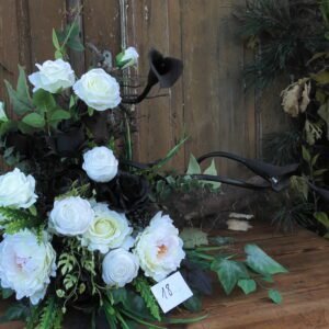 18 - Kompozycja na korzeniu stojąca