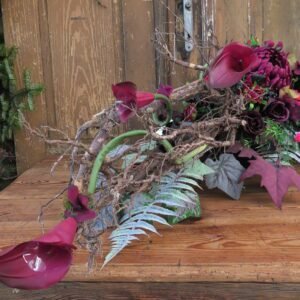 19 - Kompozycja na korzeniu leżąca