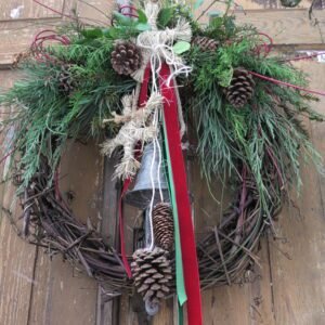 48 Wianek z dzwonkiem(średni).