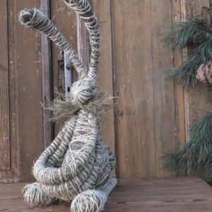 70 Zając z koszyczkiem na kwiatki (mały)